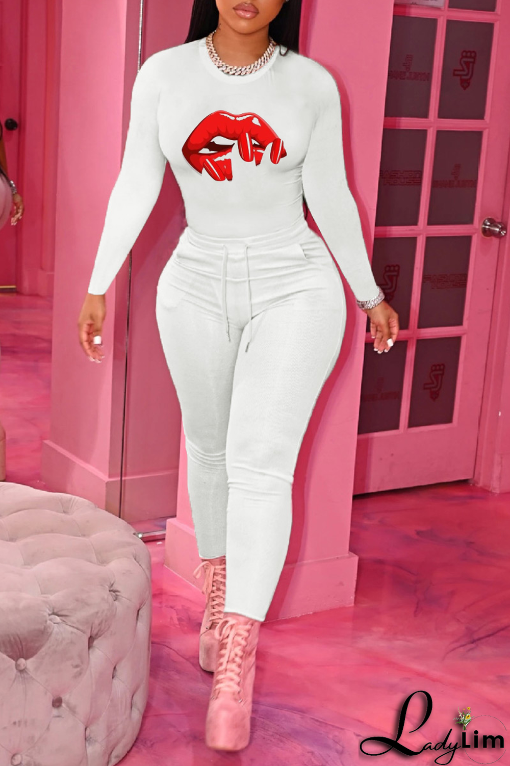 White Casual Daily Lips Printed Patchwork O Neck Tops