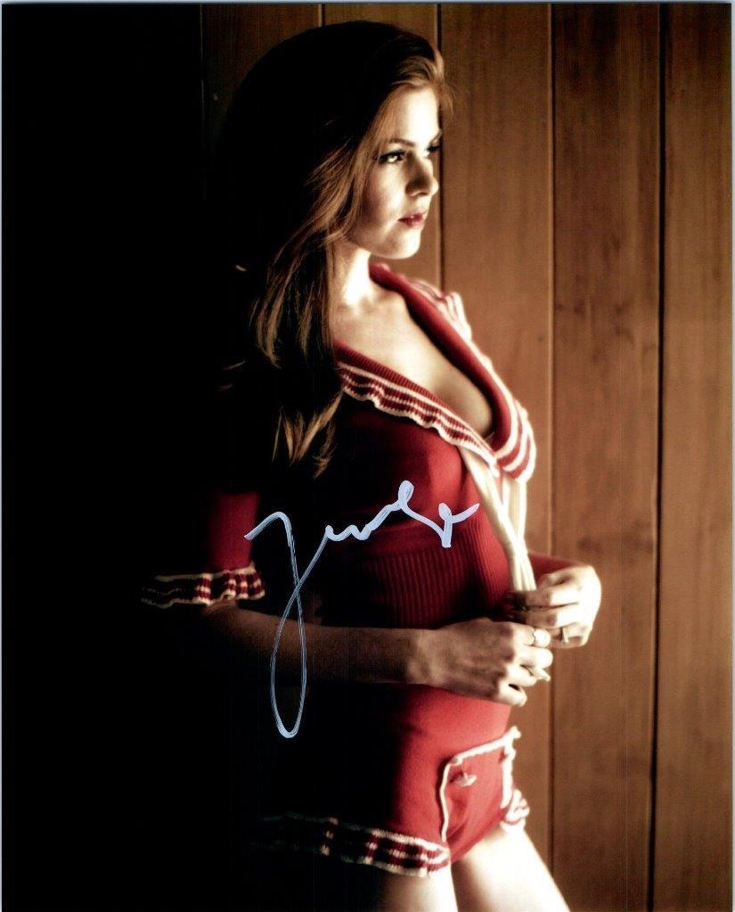 Isla Fisher signed 8x10 autographed Photo Poster painting + COA