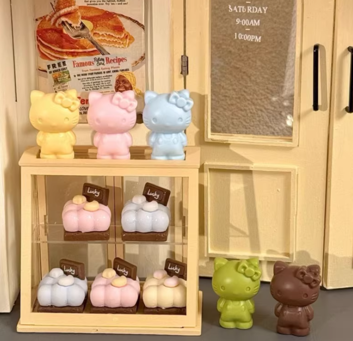 Mini Kitty Chocolate Resin Charm