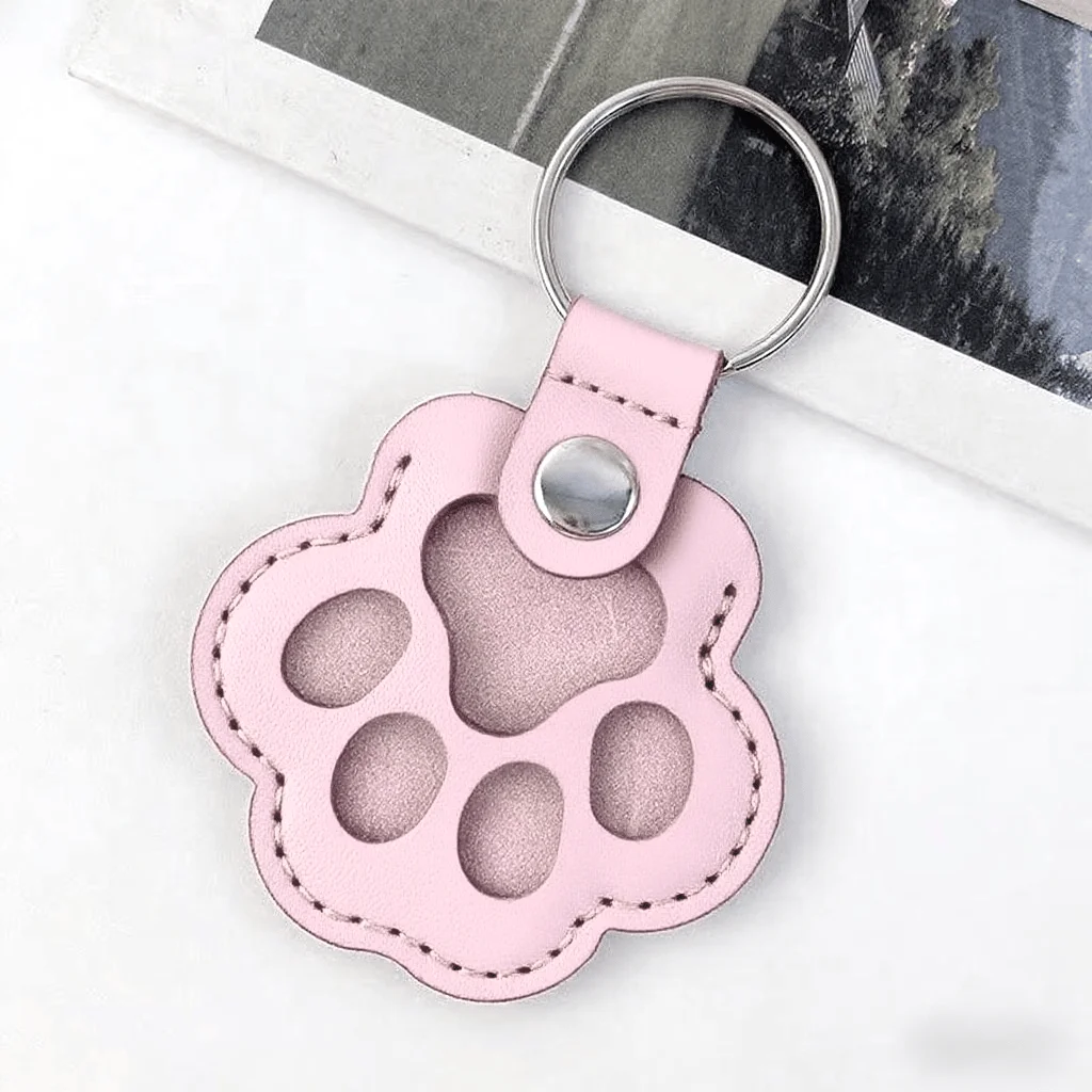🔥LAST DAY 49% OFF - 🐾Pet Paw Shaped Leather Keychain