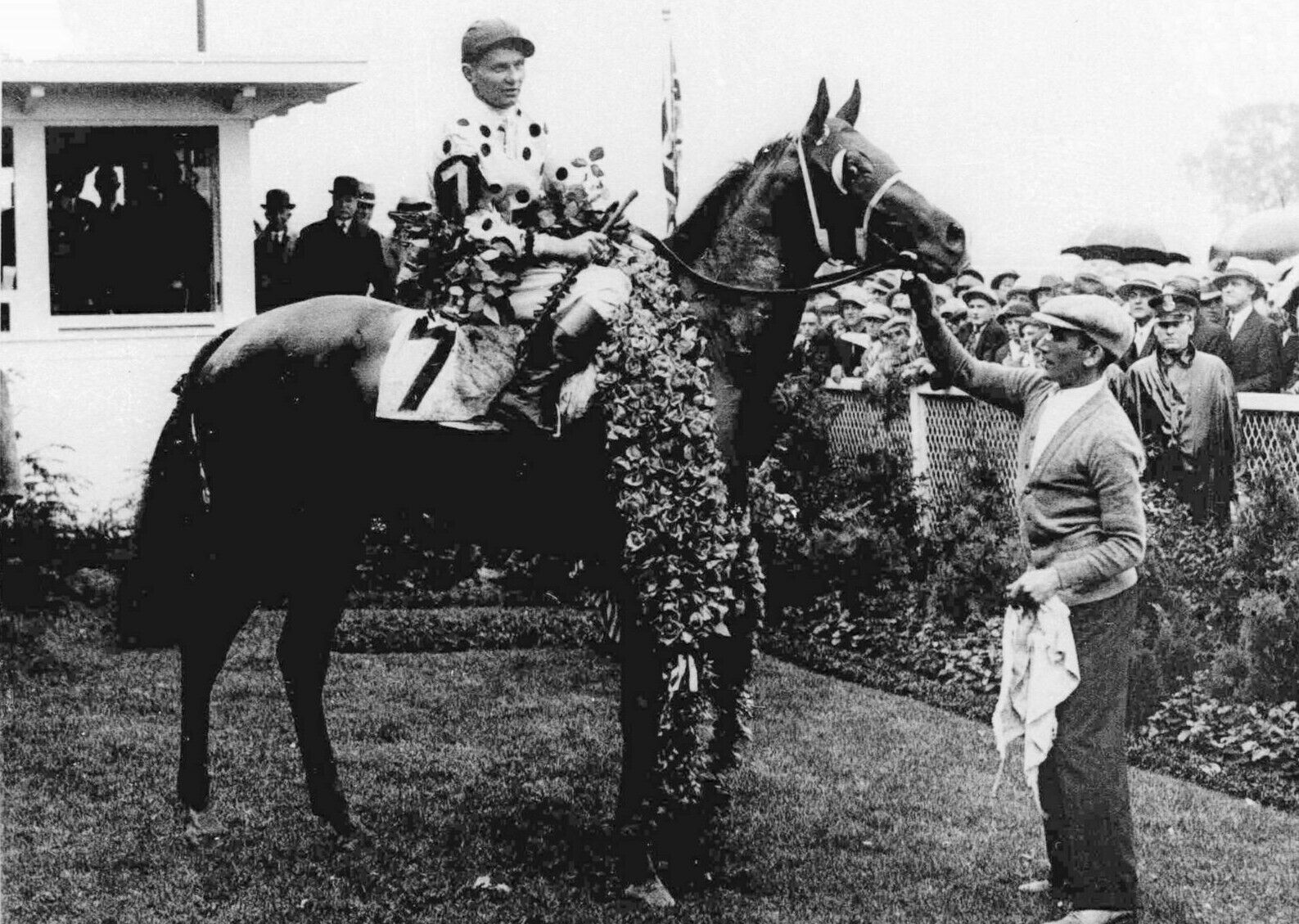 1930 Earl Sande Gallant Fox Kentucky Derby Horse Racing 5x7 Photo Poster painting Triple Crown