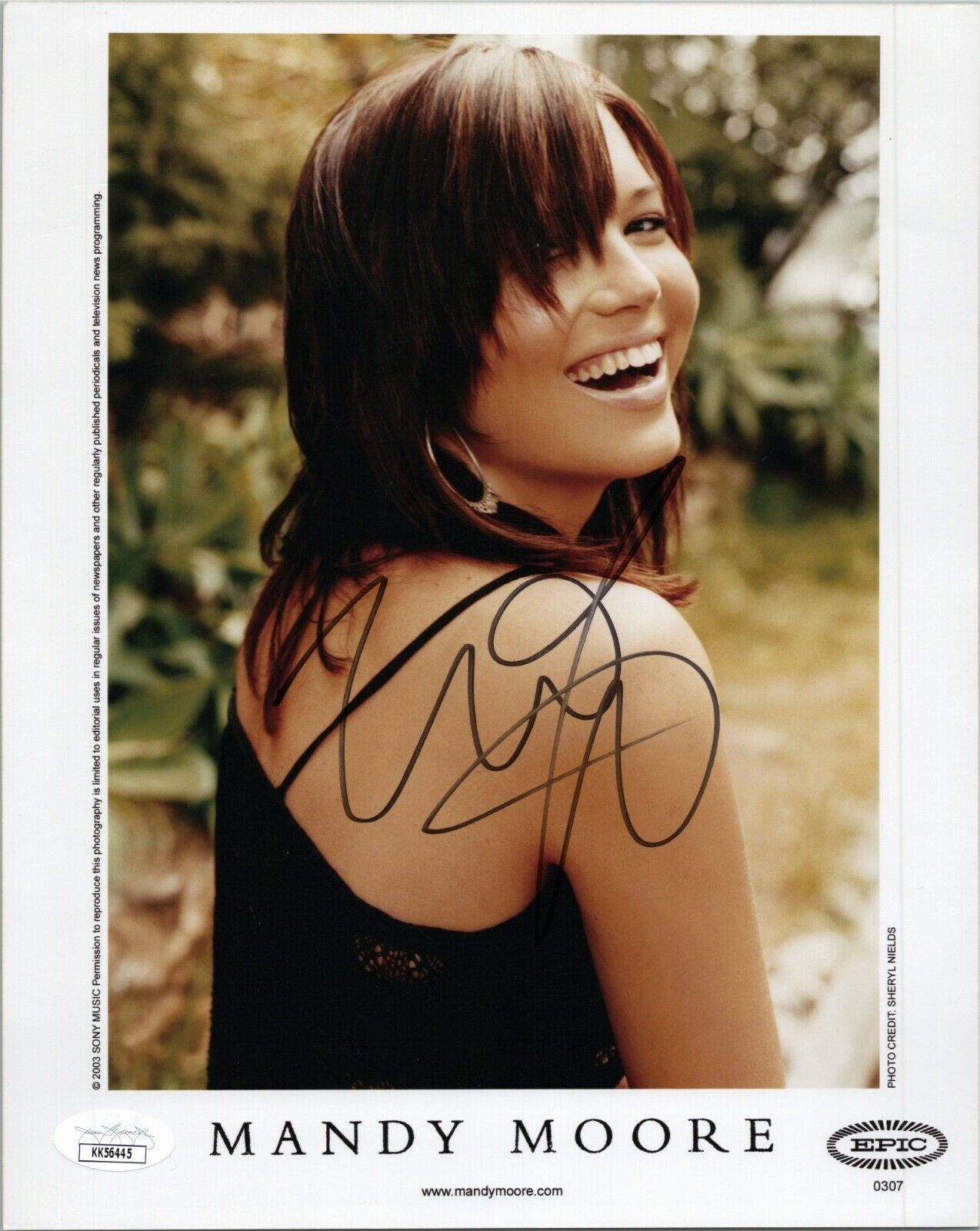 ~~ MANDY MOORE Authentic Hand-Signed A WALK TO REMEMBER