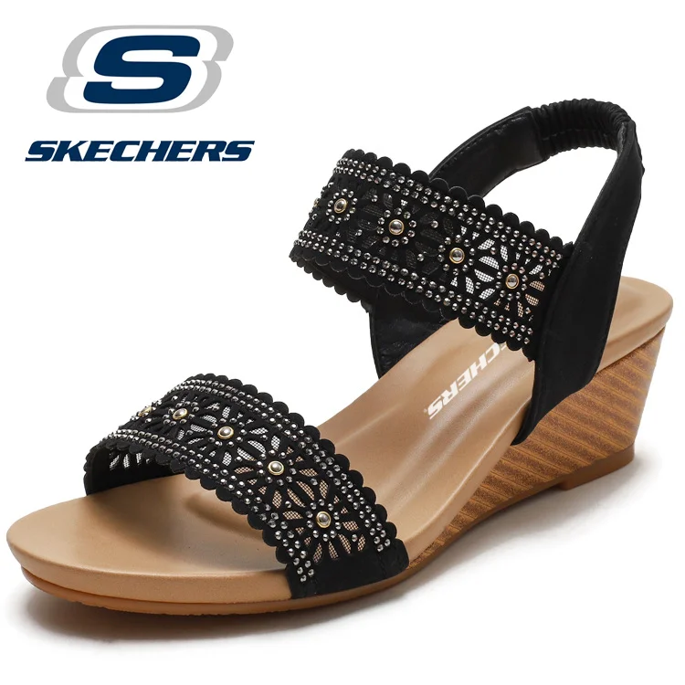 Nowe sandałki Skechers z antypoślizgową miękką podeszwą