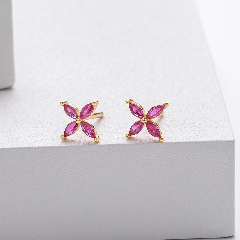 1 Pair 925 Sterling Silver Zircon Flower Ear Studs