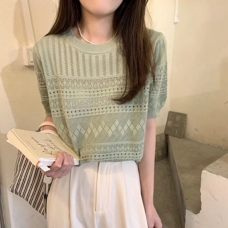 Uveng Uveng T-Shirt Girl Summer New Hollow Hook Design Temperament Round-Neck Short-Sleeved Top In The Wind Trend