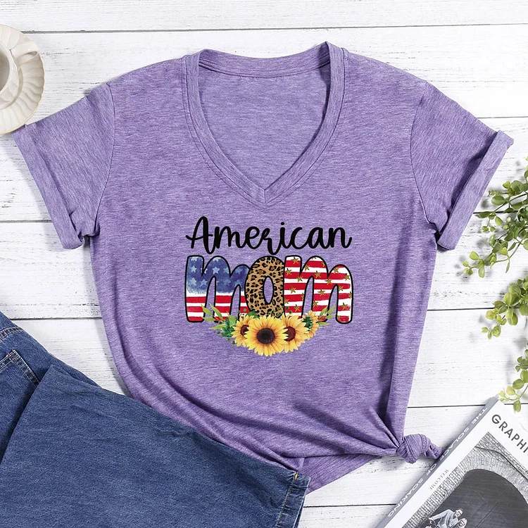 American mom Independence Day Celebration V-neck T Shirt-Annaletters