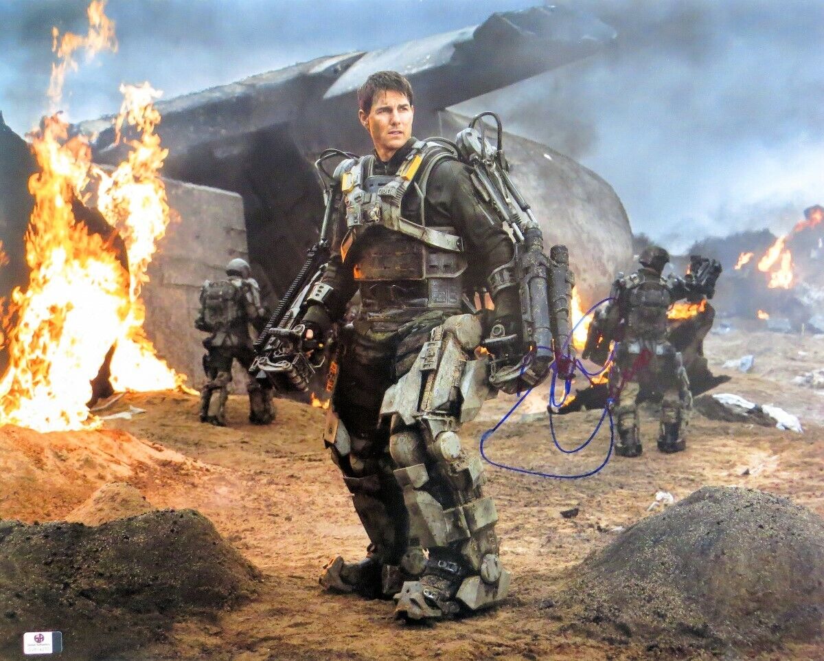 Tom Cruise Signed Autographed 16X20 Photo Poster painting Edge of Tomorrow Battlefield GV814270