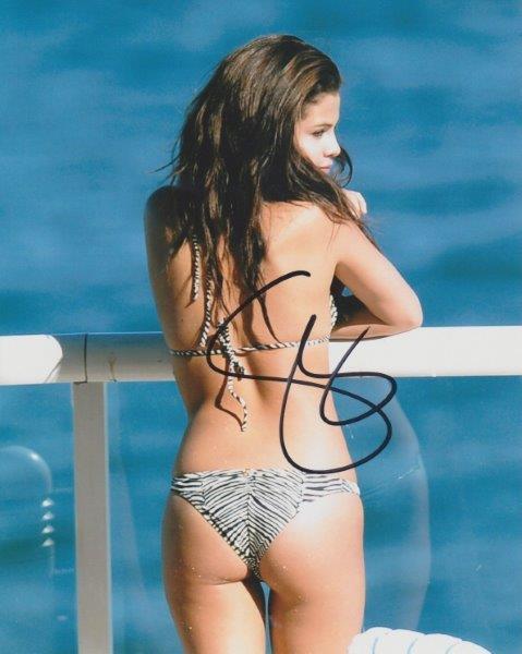 REPRINT - SELENA GOMEZ Hot Autographed Signed 8 x 10 Photo Poster painting Poster RP