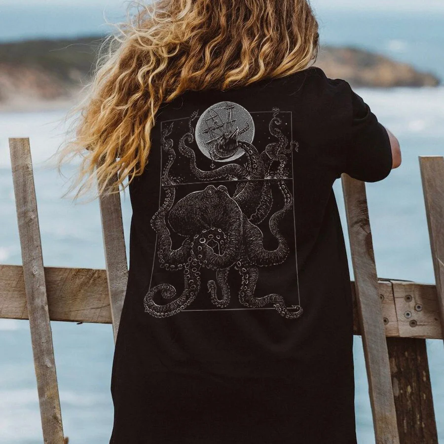 Octopus Attacks Sailboat Printed Women's T-shirt