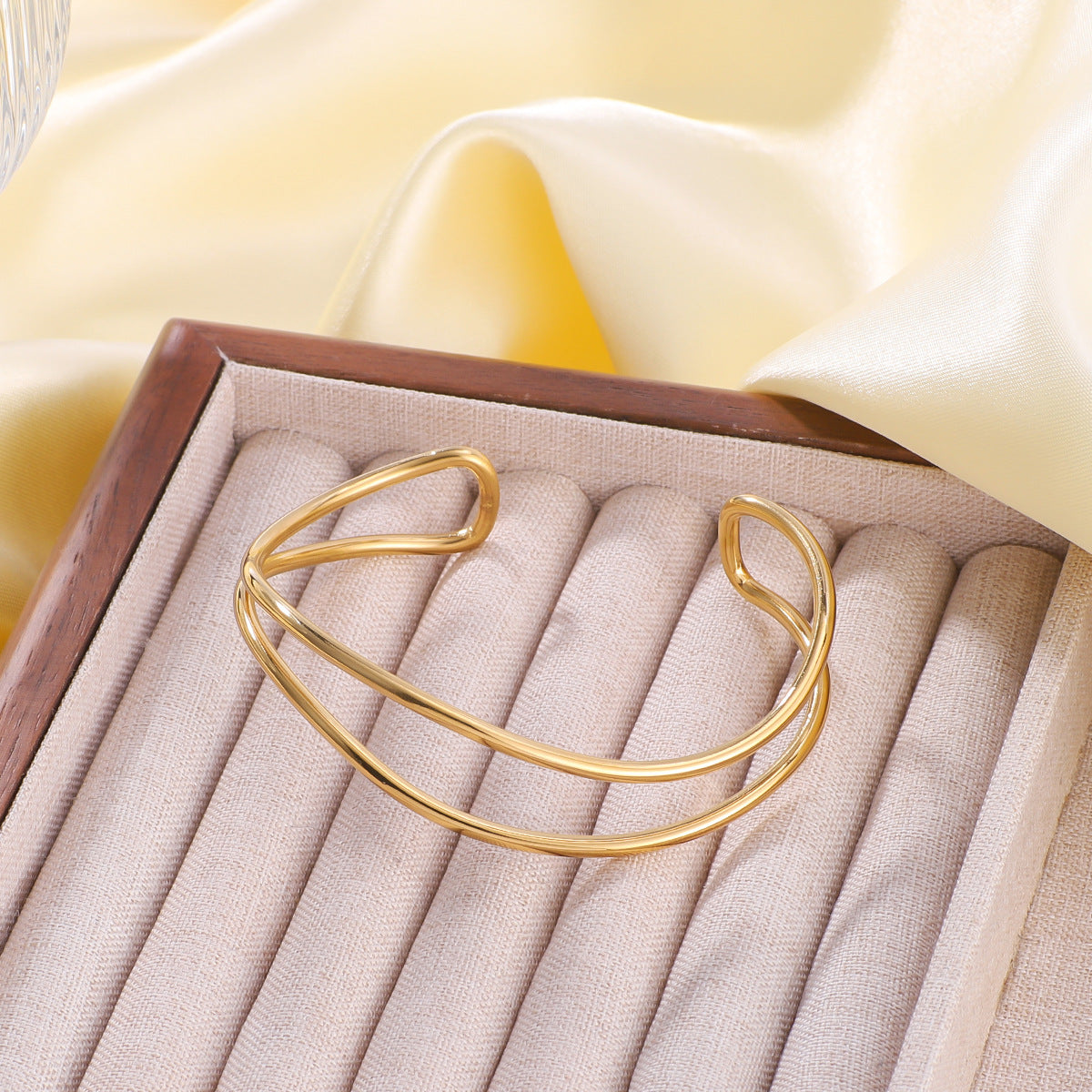 Ins Style Design Concave And Convex Bracelet Fashion Jewelry Wide Version Titanium Steel Plated 18K Gold Exaggerated Irregular Wide Bracelet For Women