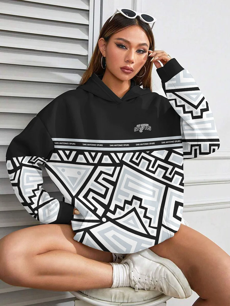 San Antonio Spurs Printed Hooded Pocket Pullover Hoodie