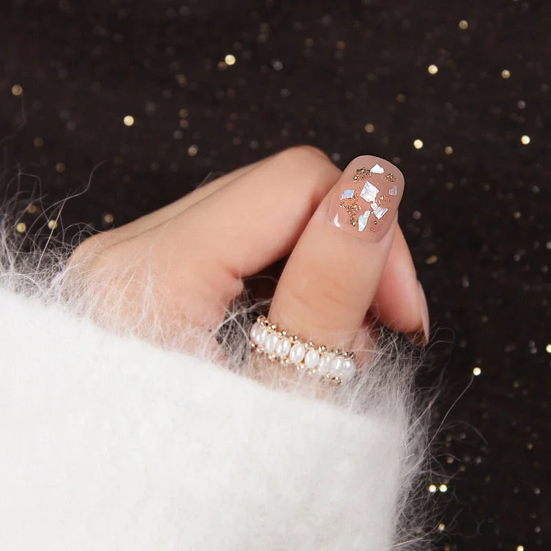 24pcs Nude Color press on nails short Paillette Gold Foil Woman Wearable Fake Nails with Glue Girls Daily Decoration Fingernail-Nail Inspo