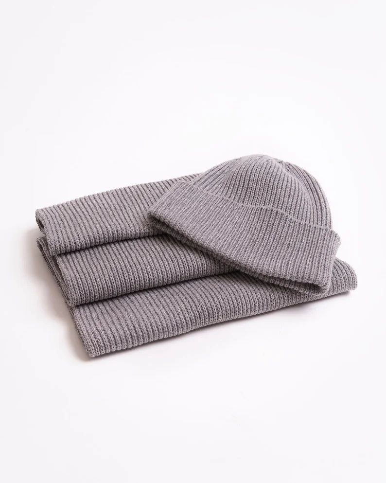 Knitted hat made of 100% organic merino wool / wool scarf XXL / knitted scarf / beanie cap / wool cap / winter cap / model Lenggries