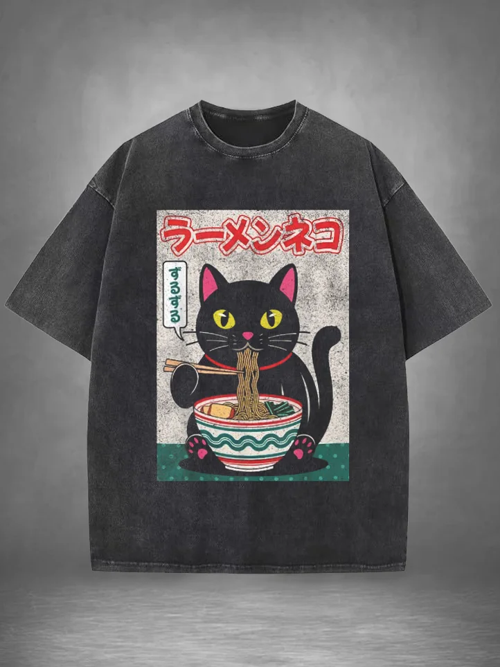 Men's Cute Black Cat Eating Ramen Print Cotton Washed T-Shirt