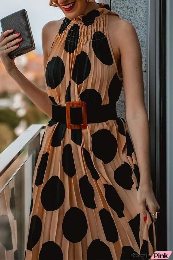 Lady temperament polka dot pleated halterneck dress A-line skirt