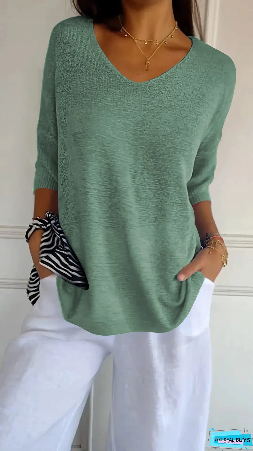 Fashionable and Minimalist winter Top