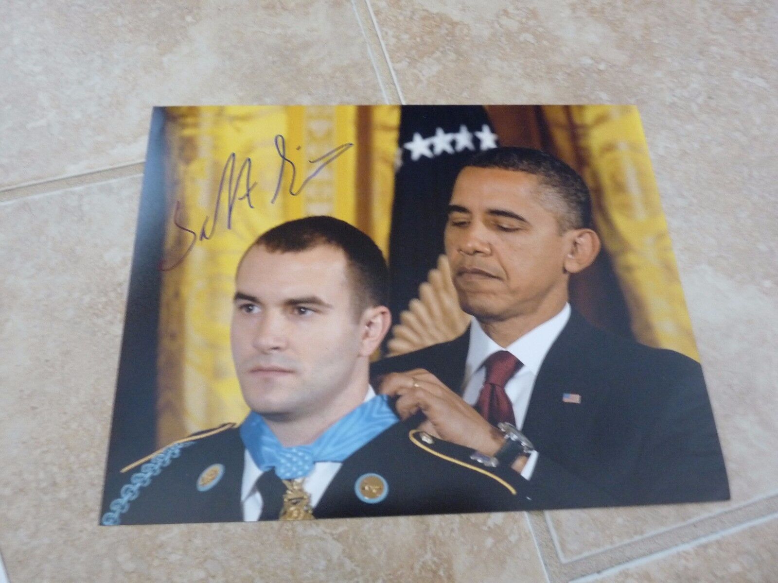 Salvatore Giunta Medal Of Honor Signed Autographed 8x10 Photo Poster painting Beckett Certified