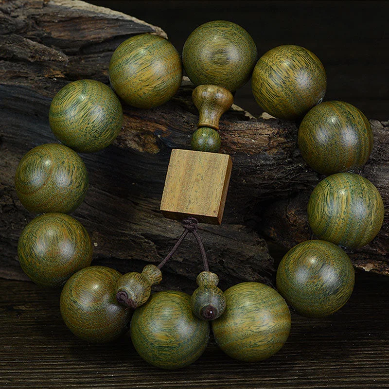 Tibetan Green Sandalwood Cure Bracelet
