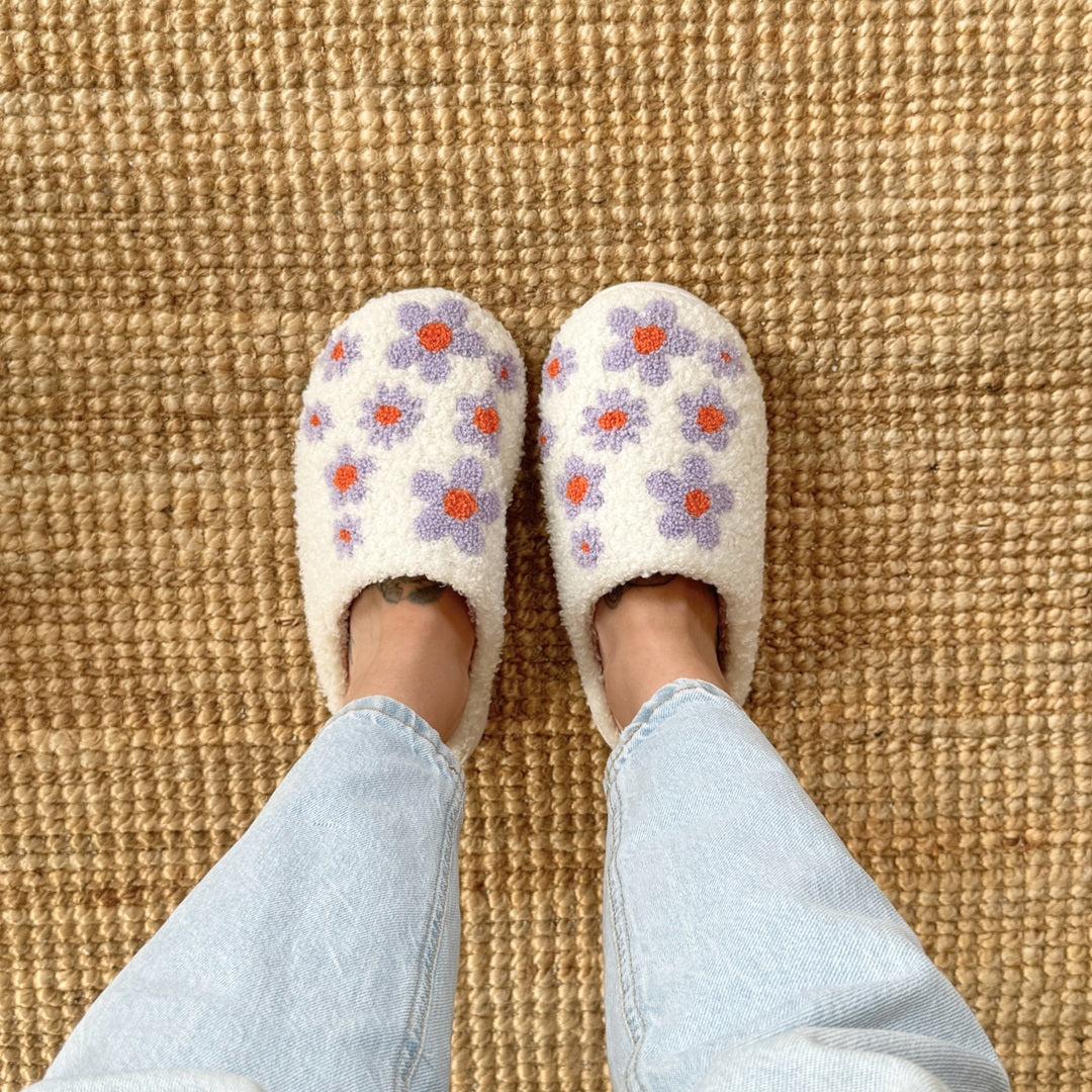 nordic_peace_purple_flowers_slippers