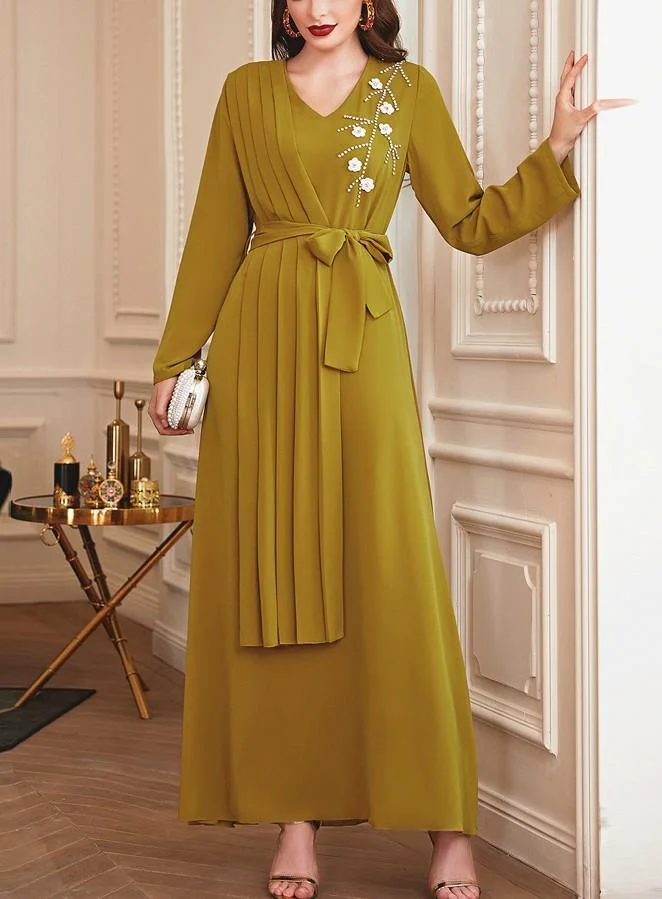 Women's Floral Patterned Diamond Embossed Elegant Dress