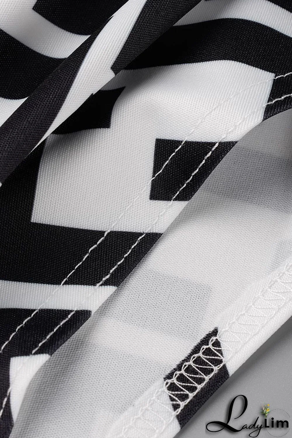 Black And White Casual Print Asymmetrical Half A Turtleneck Long Sleeve Two Pieces