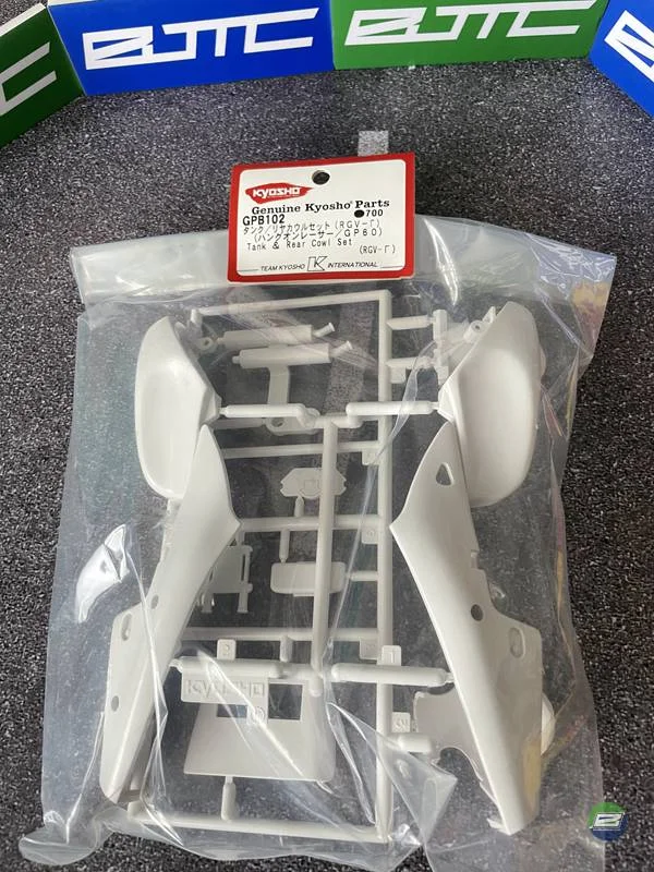 Tank ＆ Rear Cowl Set(RGV-Γ) GPB102