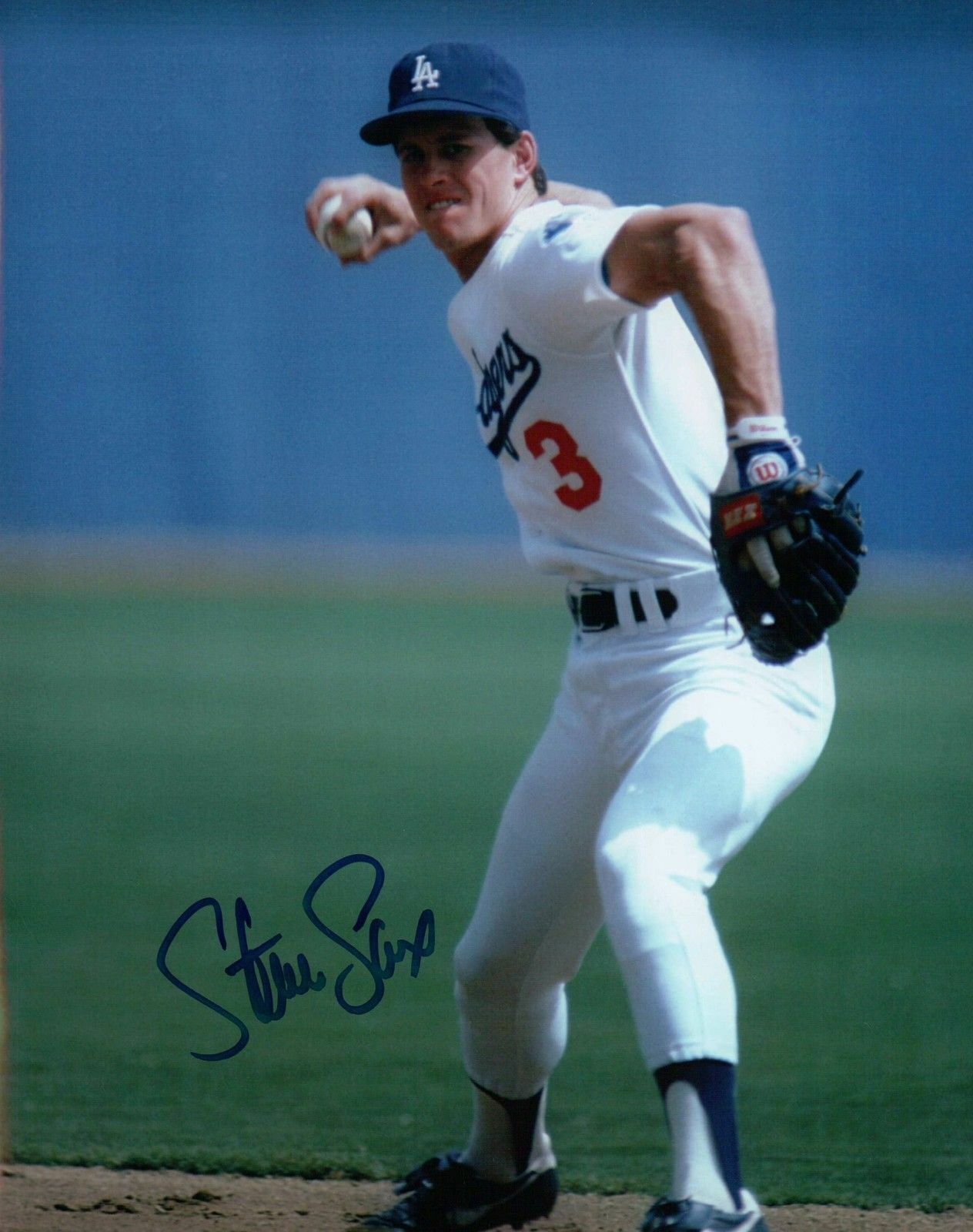 Steve Sax Signed 8X10 Photo Poster painting Autograph LA Dodgers About to Throw Auto COA