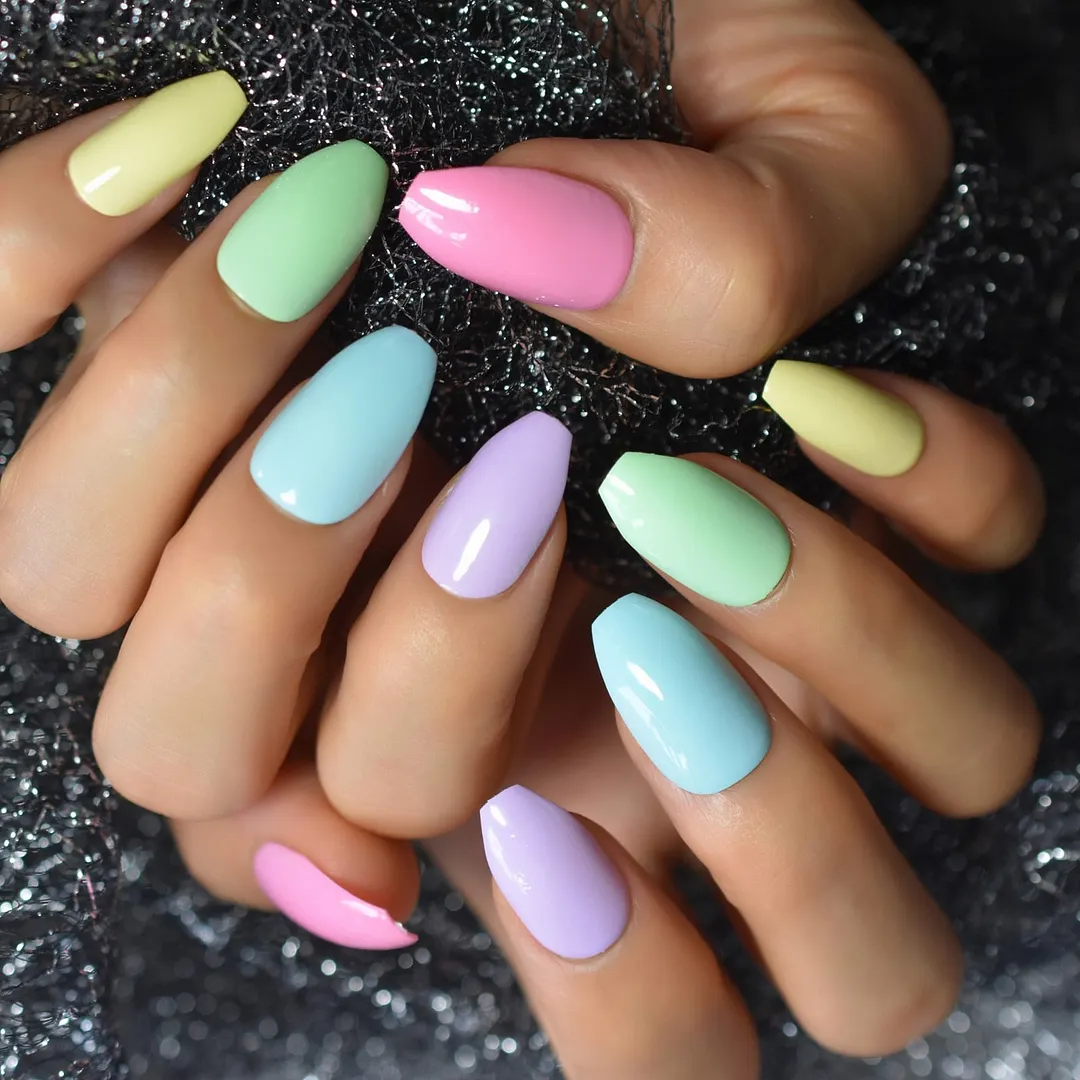 24pcs Short Fake Nails Coffin Ballerina Plain Design Press On Nails Gel Colored Acrylic Nail Tips For Women And Girls-Nail Inspo