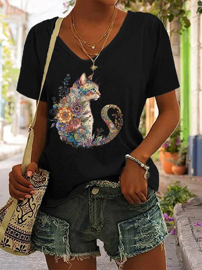 Women's Cute Cat Floral Print V-Neck T-Shirt