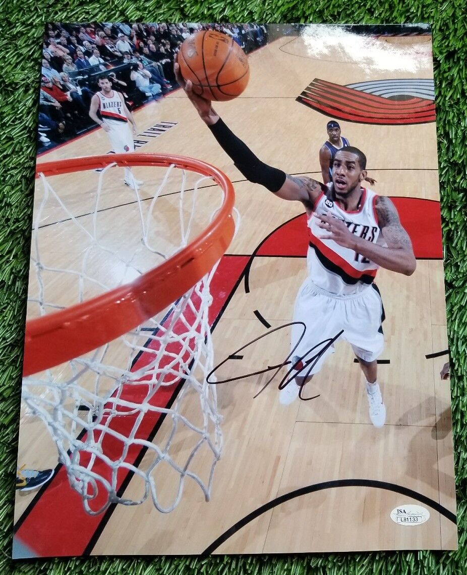 LaMarcus Aldridge signed Autographed Blazers 11x14 Action Photo Poster painting JSA/COA L81133