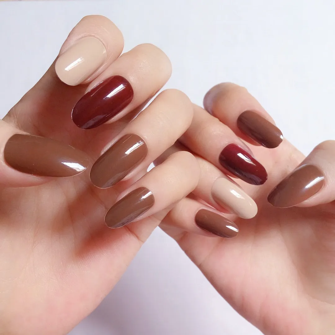 24Pcs Mex Color Long Artificial Fake Nails Shiny Brown DIY Lady Finger False Nails For Design Salon Tip Manicure Tool-Nail Inspo