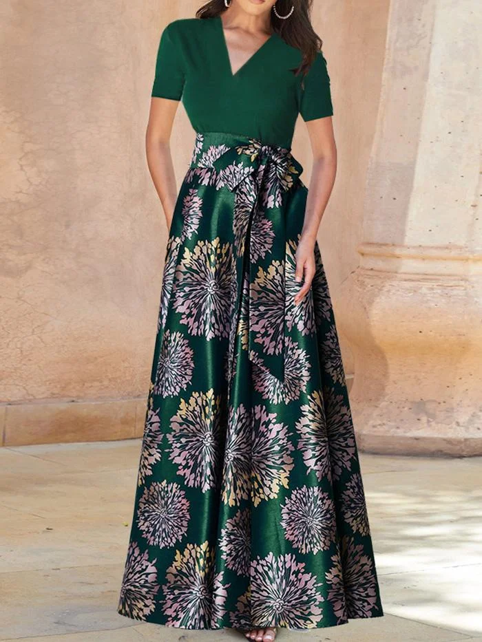 Contrasting Short-sleeved V-neck Print Dress