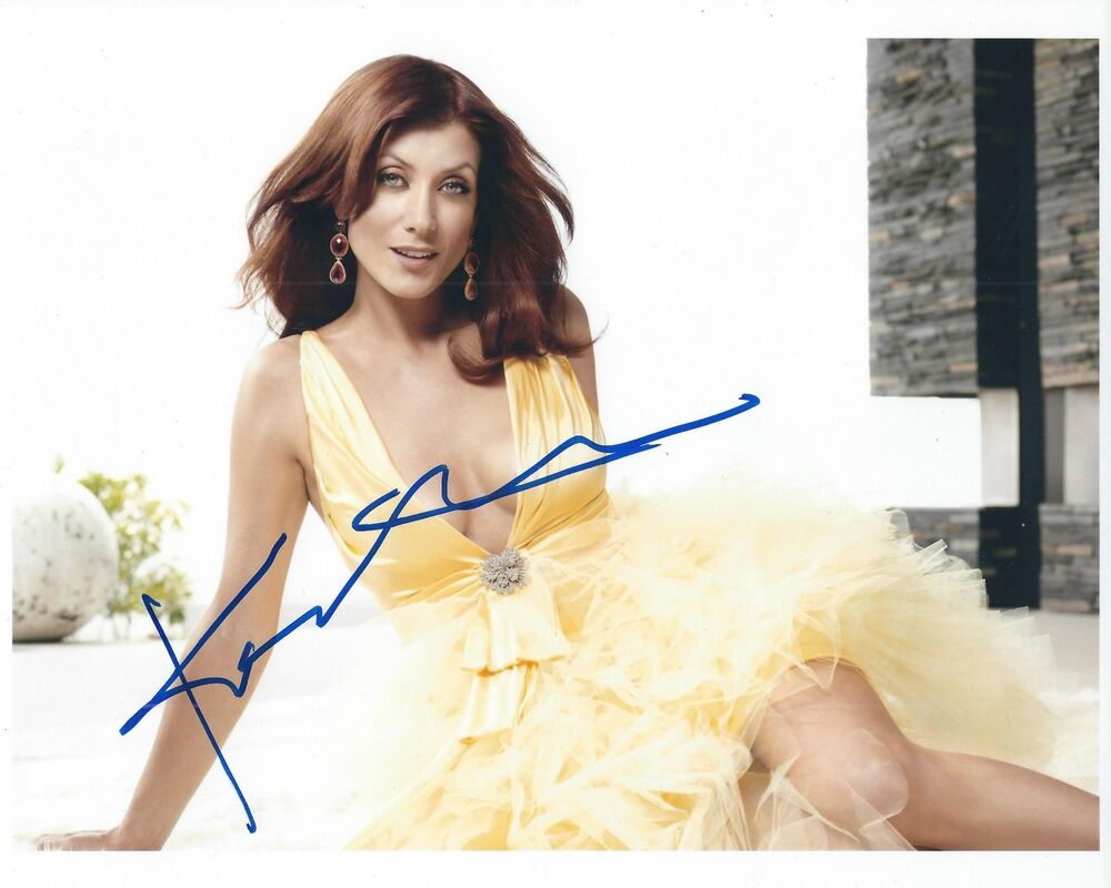 KATE WALSH GLAMOUR SHOT AUTOGRAPHED Photo Poster painting SIGNED 8X10 #2