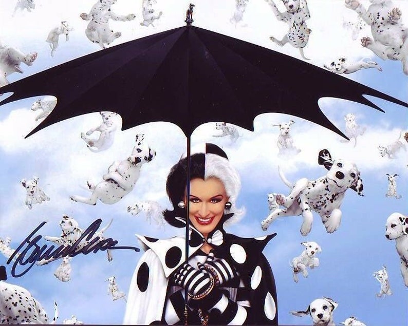 Glenn close signed autographed 101 dalmations cruella de vil Photo Poster painting