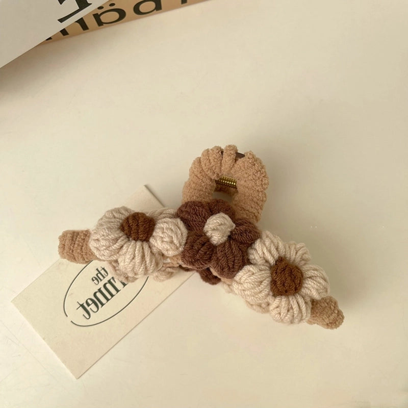 Vintage Style Flower Yarn Hair Claws