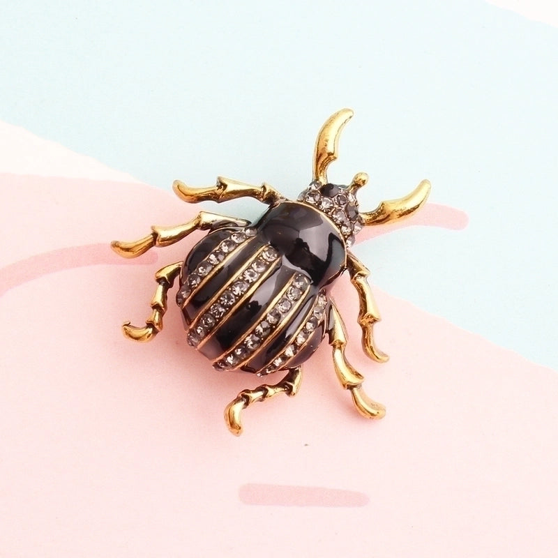 Casual Cute Pastoral Insect Beetles Bee Alloy Inlay Rhinestones Unisex Brooches