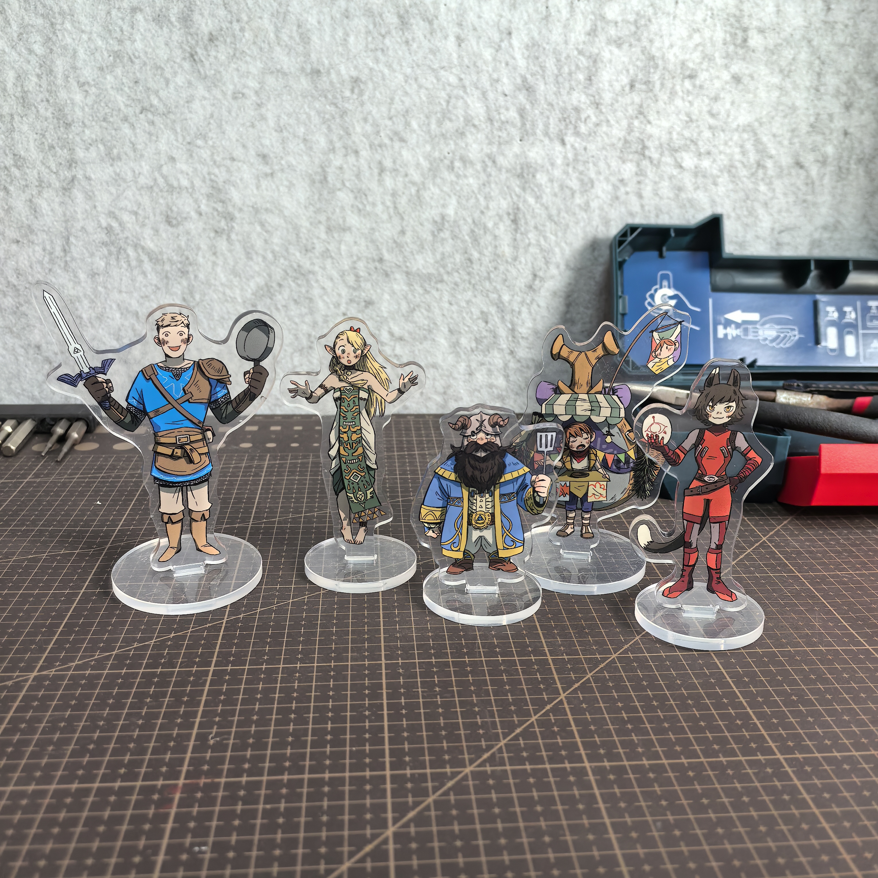 Delicious in Dungeon x The Legend of Zelda Standees