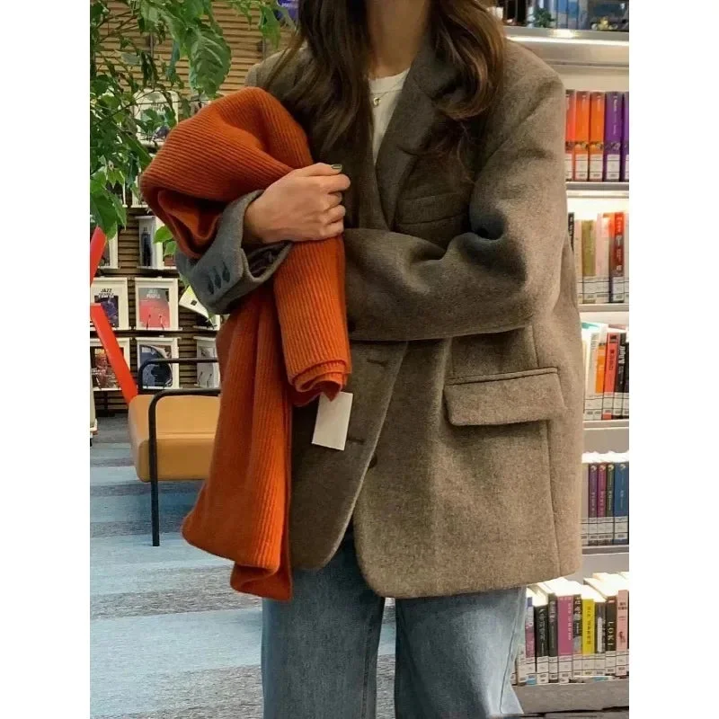 Nncharge Women Retro Office Lady Solid Color Notched Collar Long Sleeve Blazers 2024 Winter Vintage Casual Pockets Loose Tailored Coat