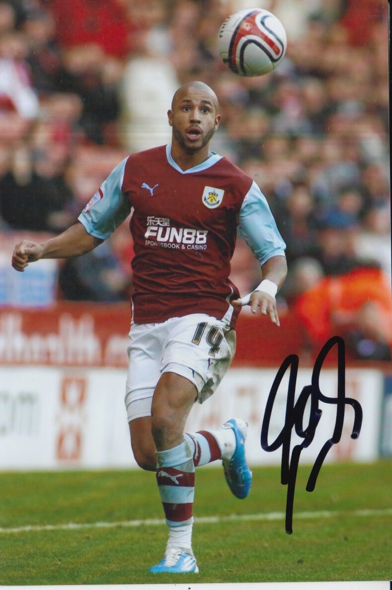 BURNLEY HAND SIGNED TYRONE MEARS 6X4 Photo Poster painting 3.