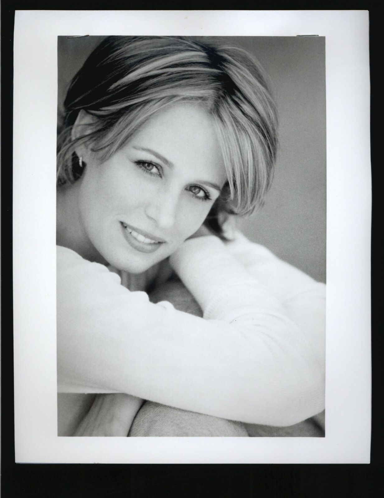 Samantha Smith - 8x10 Headshot Photo Poster painting w/ Resume - Supernatural