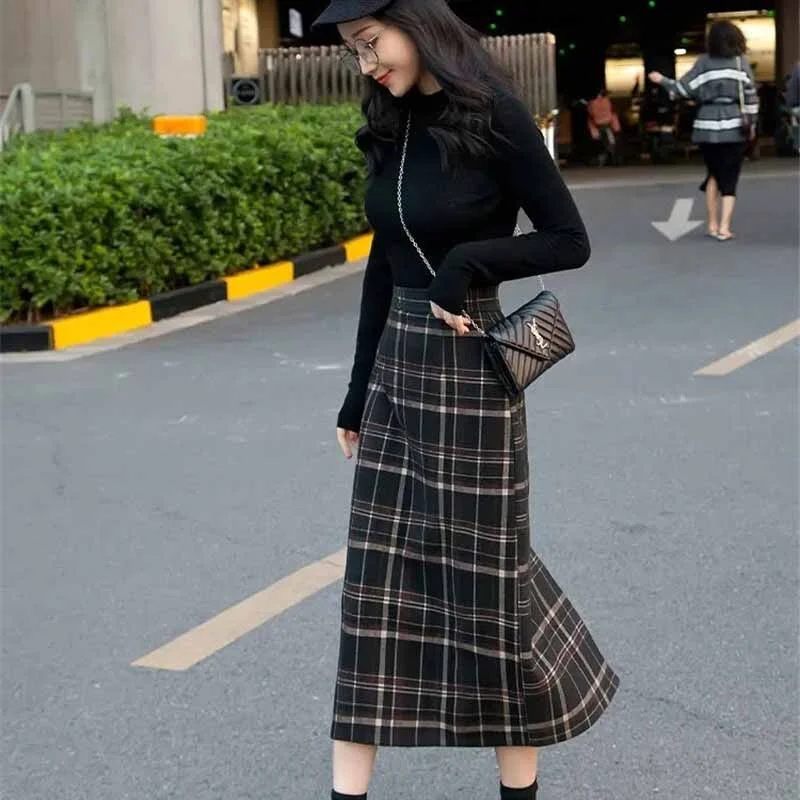 NEW 2020 Real Shot Woolen Cloth Plaid Skirt Women Autumn Winter Vintage High Waist Hem Split Slim Long Package Hip Skirts KW334
