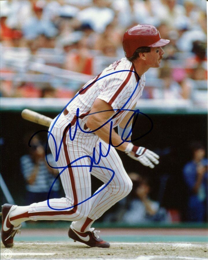 Mike Schmidt Philadelphia Phillies Autographed Signed 8x10 Photo Poster painting CFS COA