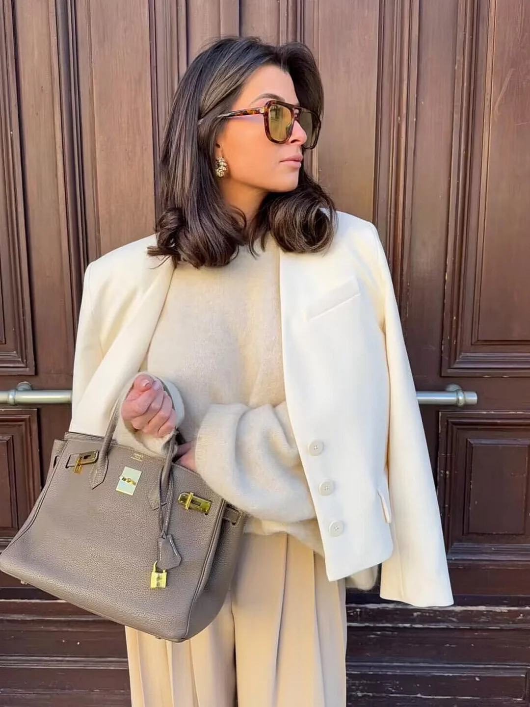 Nigikala Nigikala 2025 Fashion Pocket V-Neck Short Wide Ladies Suit Jacket A125013