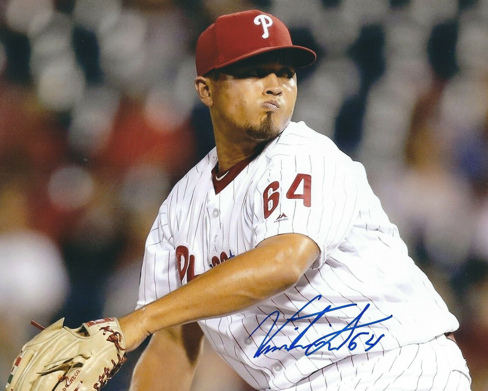 Autographed VICTOR ARANO 8x10 Philadelphia Phillies Photo Poster painting -COA