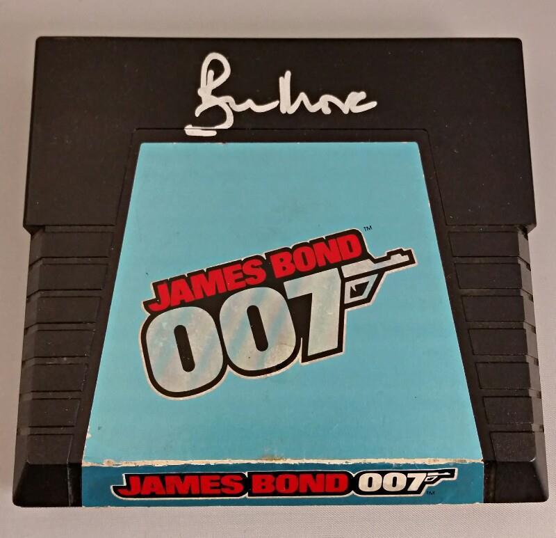 ROGER MOORE Signed James Bond 007 Atari Game Cartridge Autograph w/ PSA/DNA COA