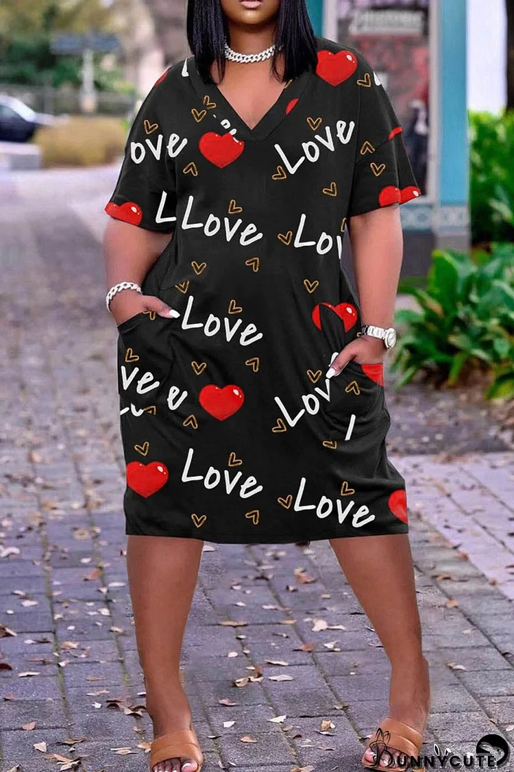 Black Red Fashion Casual Plus Size Print Split Joint V Neck Short Sleeve Dress