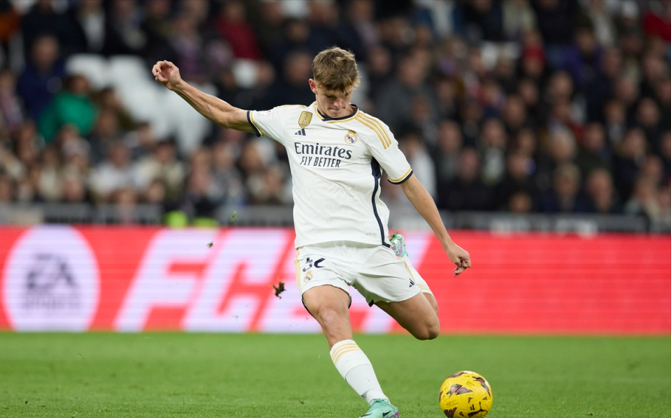 Tottenham’s €80M Bid for Nico Paz: Real Madrid Holds Transfer Powerjersey|football shirt|football kit|football sportswear