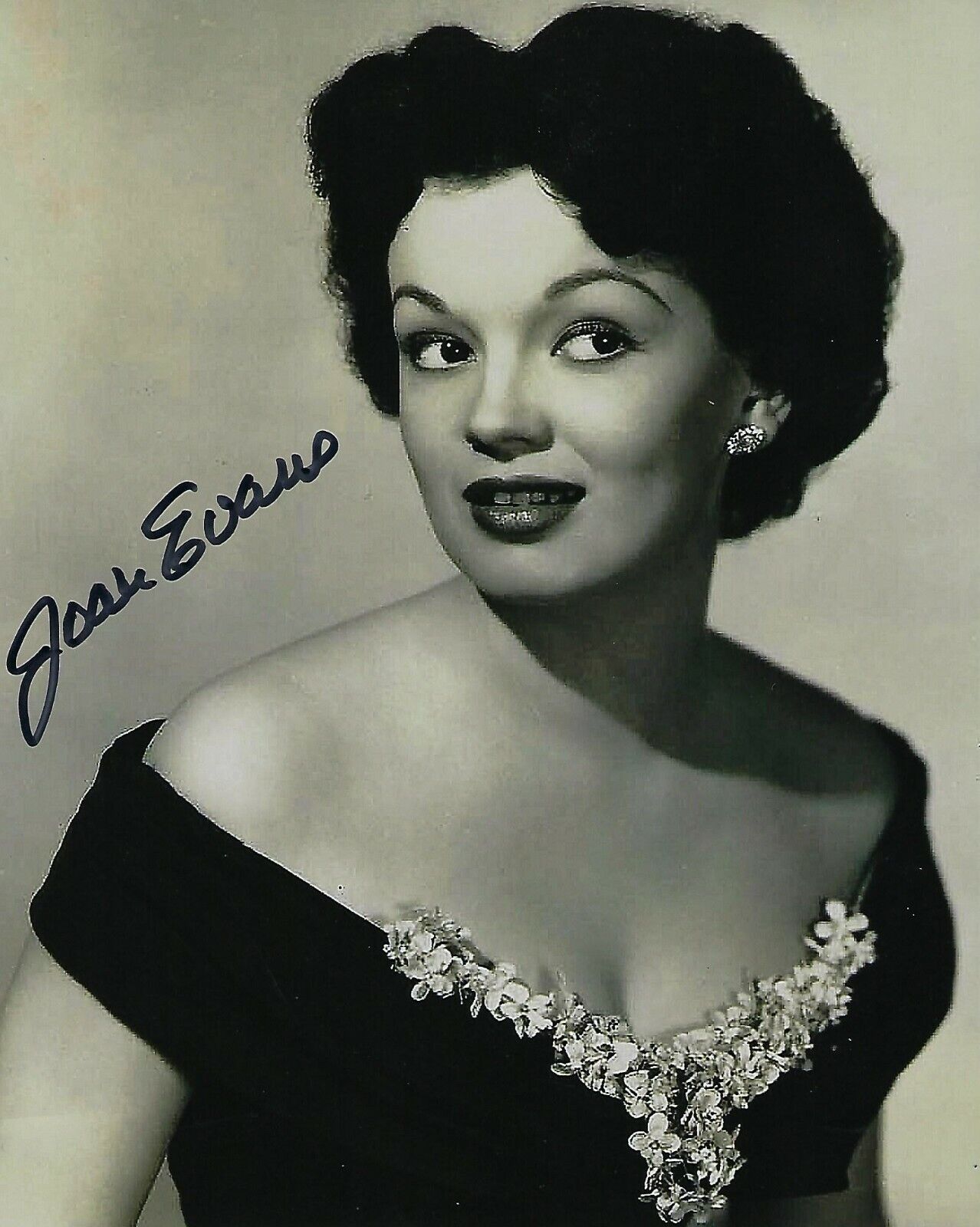 GFA Column South Sexy Movie Actress * JOAN EVANS * Signed 8x10 Photo Poster painting COA