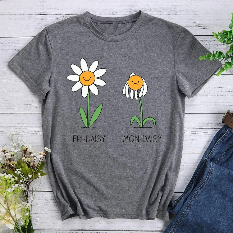 LIfe of Daisy  Round Neck T-shirt