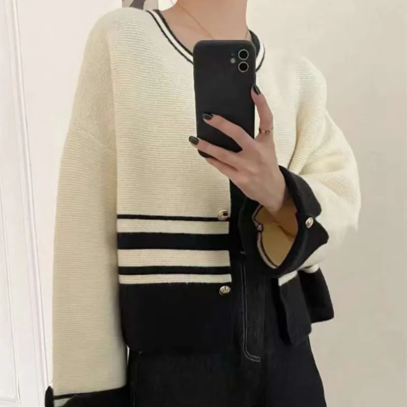 Churchf Churchf Clothing Small Fragrant Wind Stripe Spell Color Cardigan Coat Loose Cream Jacket Fashion Autumn And Winter New Knitting Cardigan Female